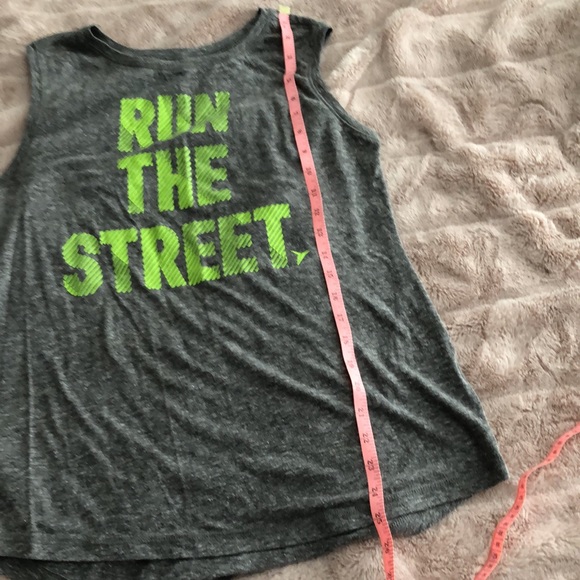 Tank top - Picture 3 of 4